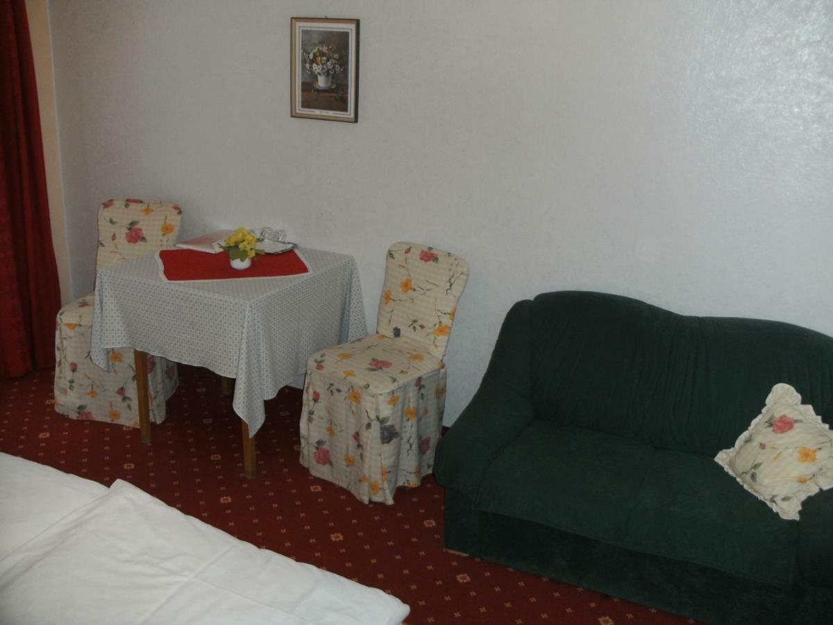 Berghof Hotel Gaming Buitenkant foto