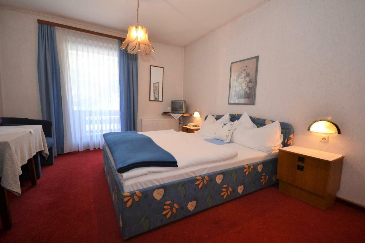 Berghof Hotel Gaming Buitenkant foto