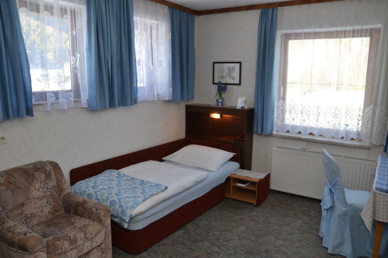 Berghof Hotel Gaming Buitenkant foto